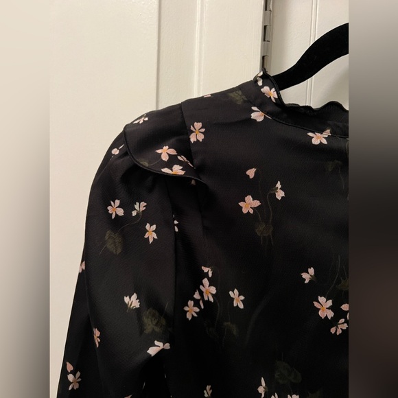 Ann Taylor Dress - Picture 6 of 9